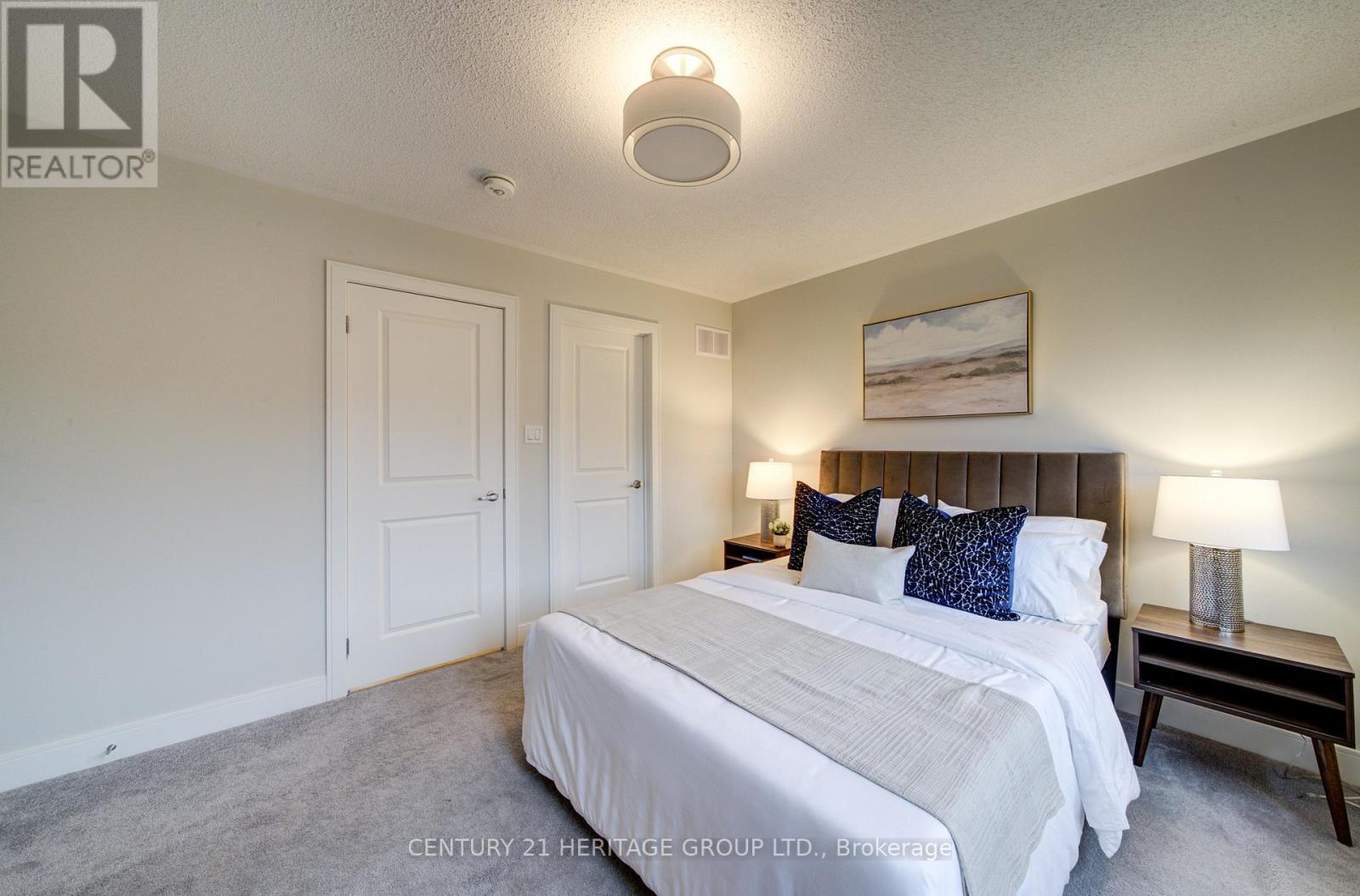 40 EBERHARDT DRIVE - 22