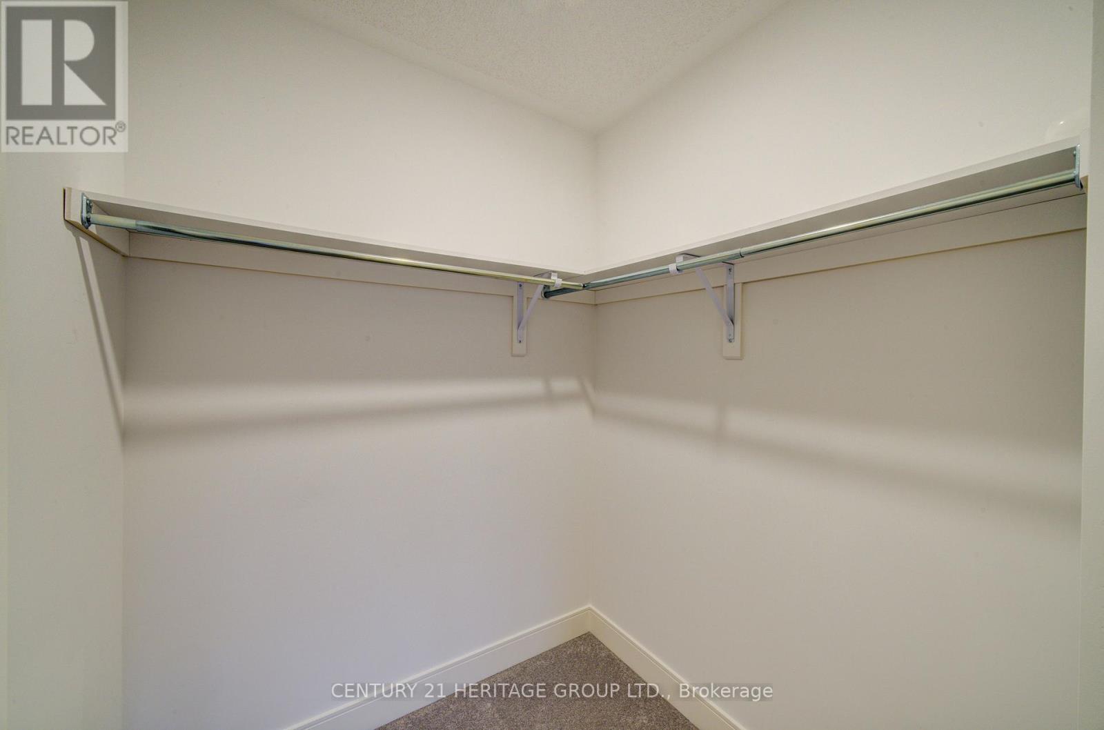 40 EBERHARDT DRIVE - 27