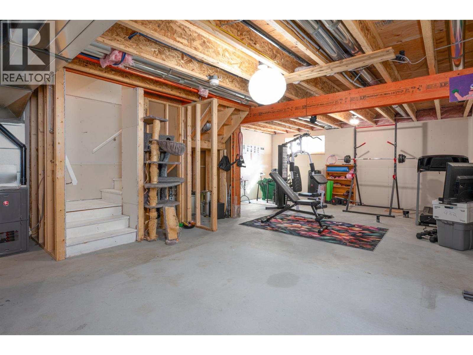 #601 6798 WESTGATE AVENUE - 16