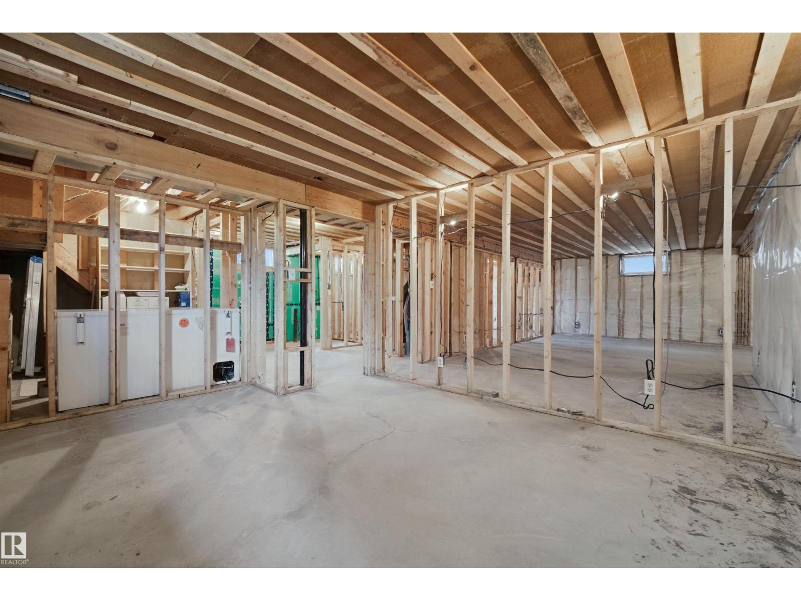 6920 152A AV NW - 18