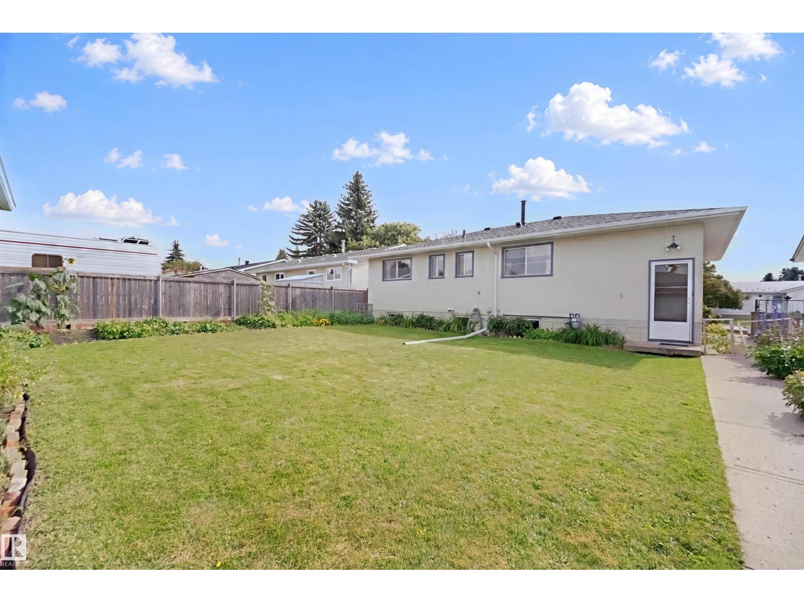 6920 152A AV NW - Image 19