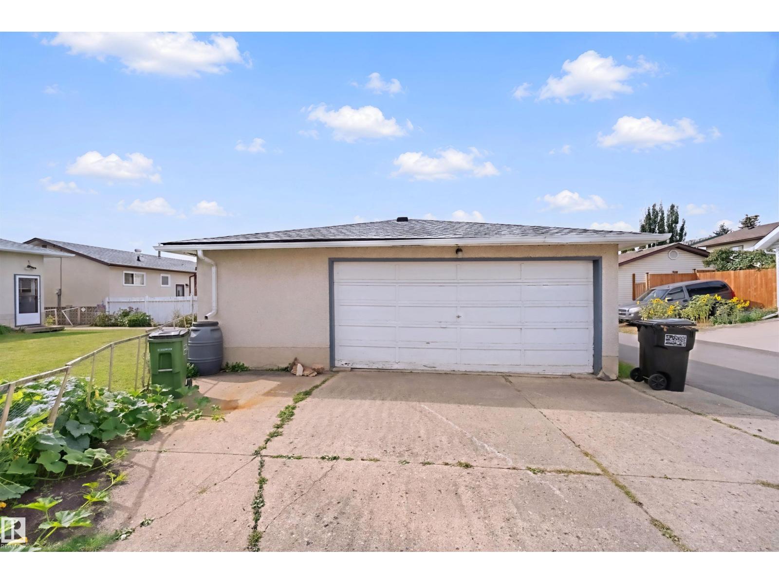 6920 152A AV NW - Image 24