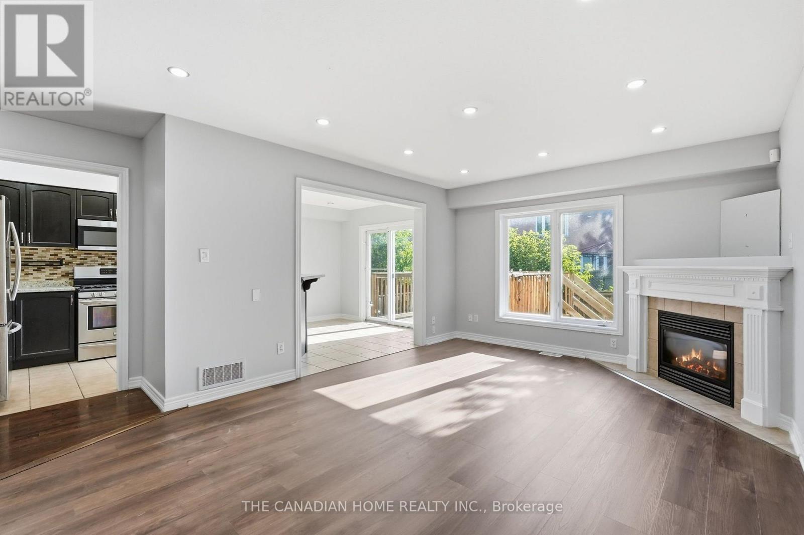#14 78 PEACHWOOD CRESCENT - 10