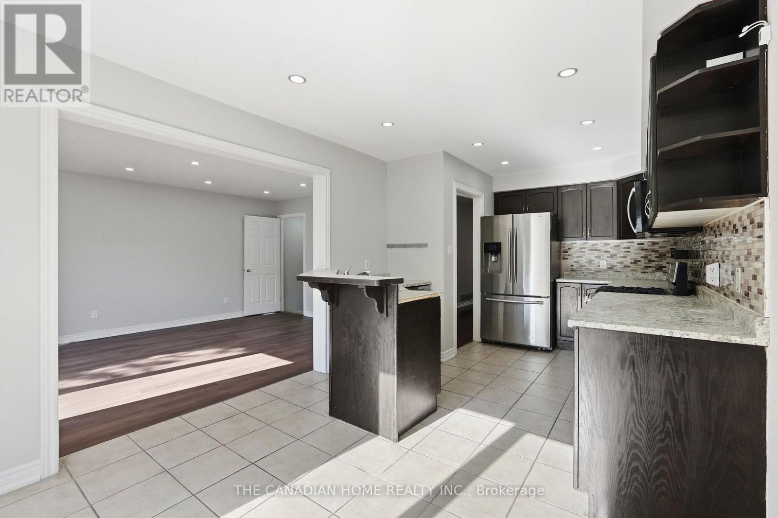 #14 78 PEACHWOOD CRESCENT - 18