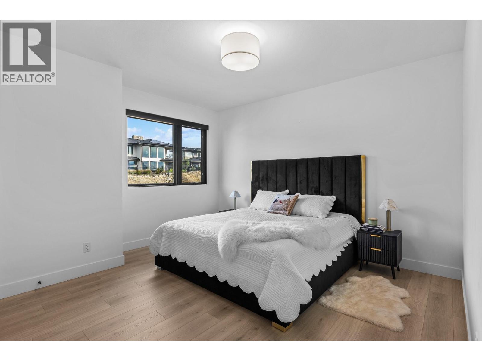 1539 Rocky Point Drive - 48