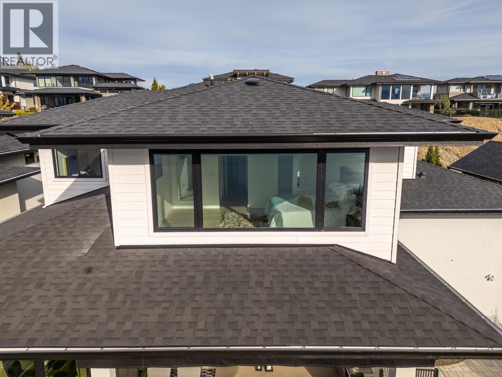 1539 Rocky Point Drive - 85