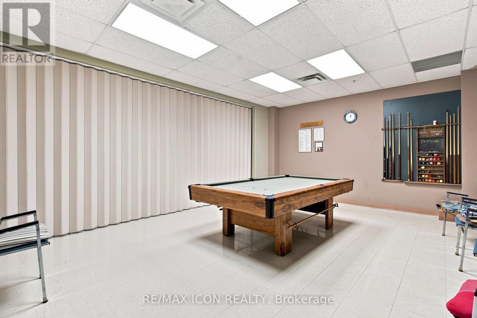 #327 511 GAINSBOROUGH ROAD - Image 32