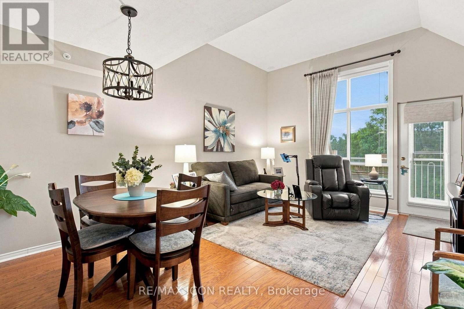 #327 511 GAINSBOROUGH ROAD - 6