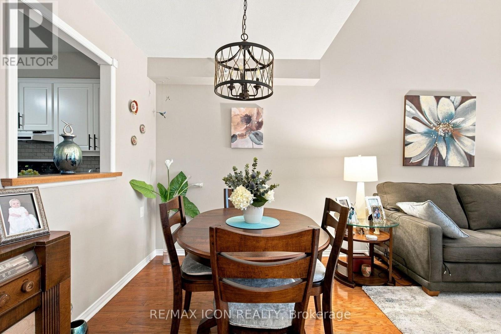 #327 511 GAINSBOROUGH ROAD - 7