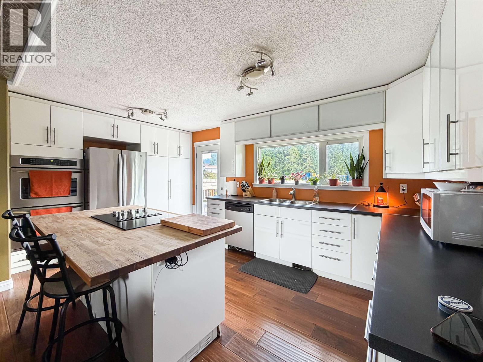 56 DAVY CRESCENT, Kitimat