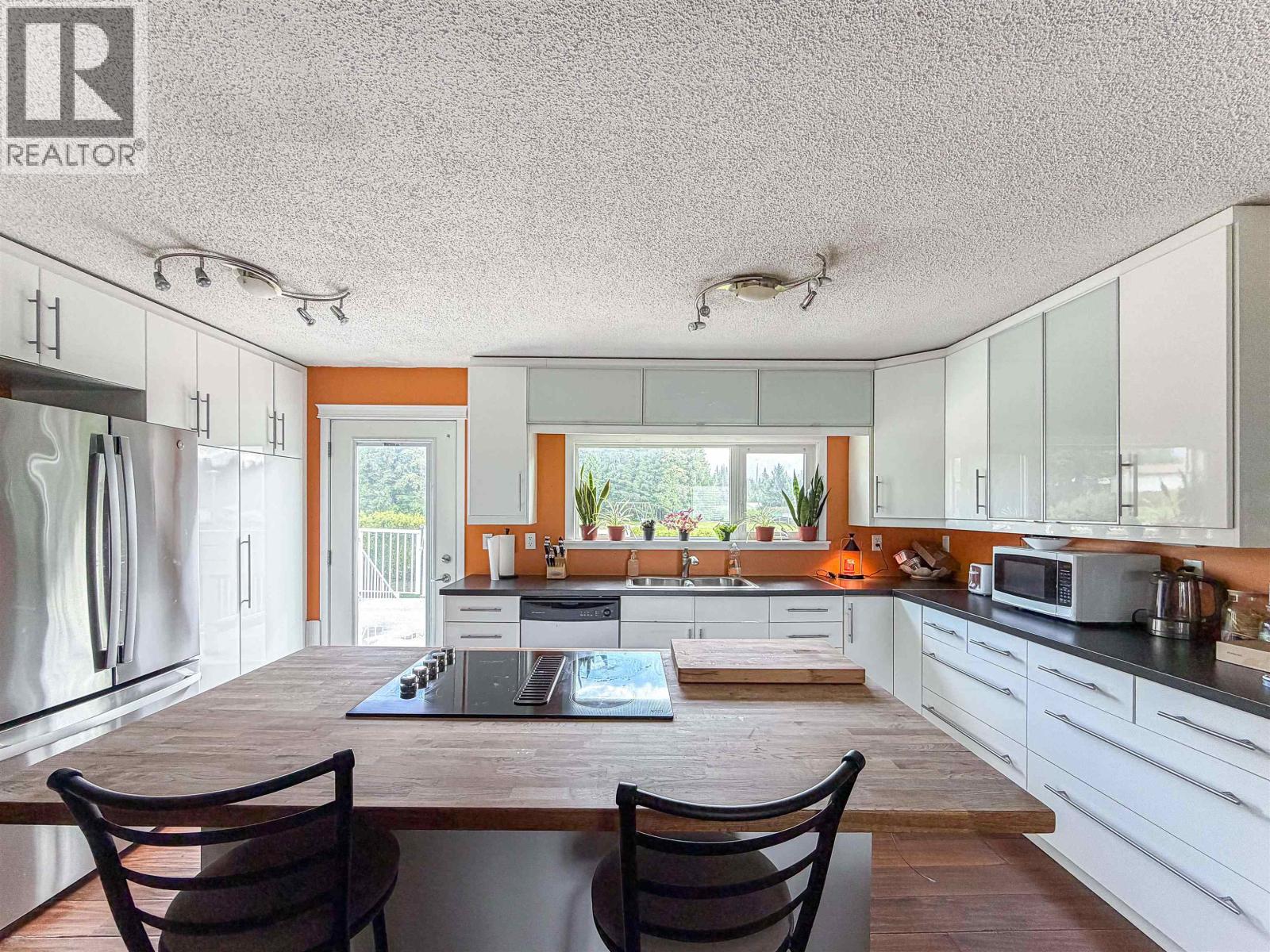 56 DAVY CRESCENT, Kitimat