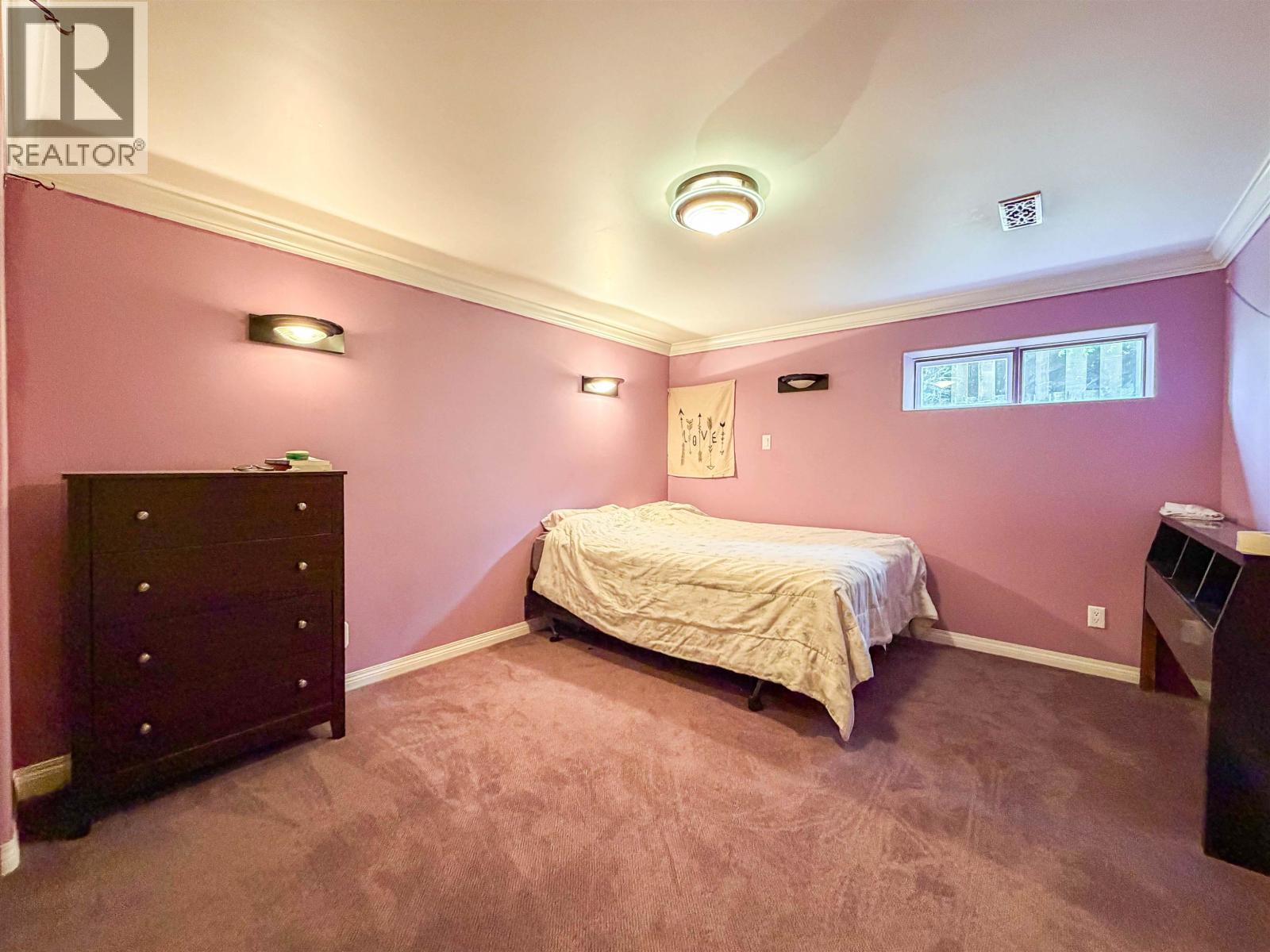 56 DAVY CRESCENT - 16