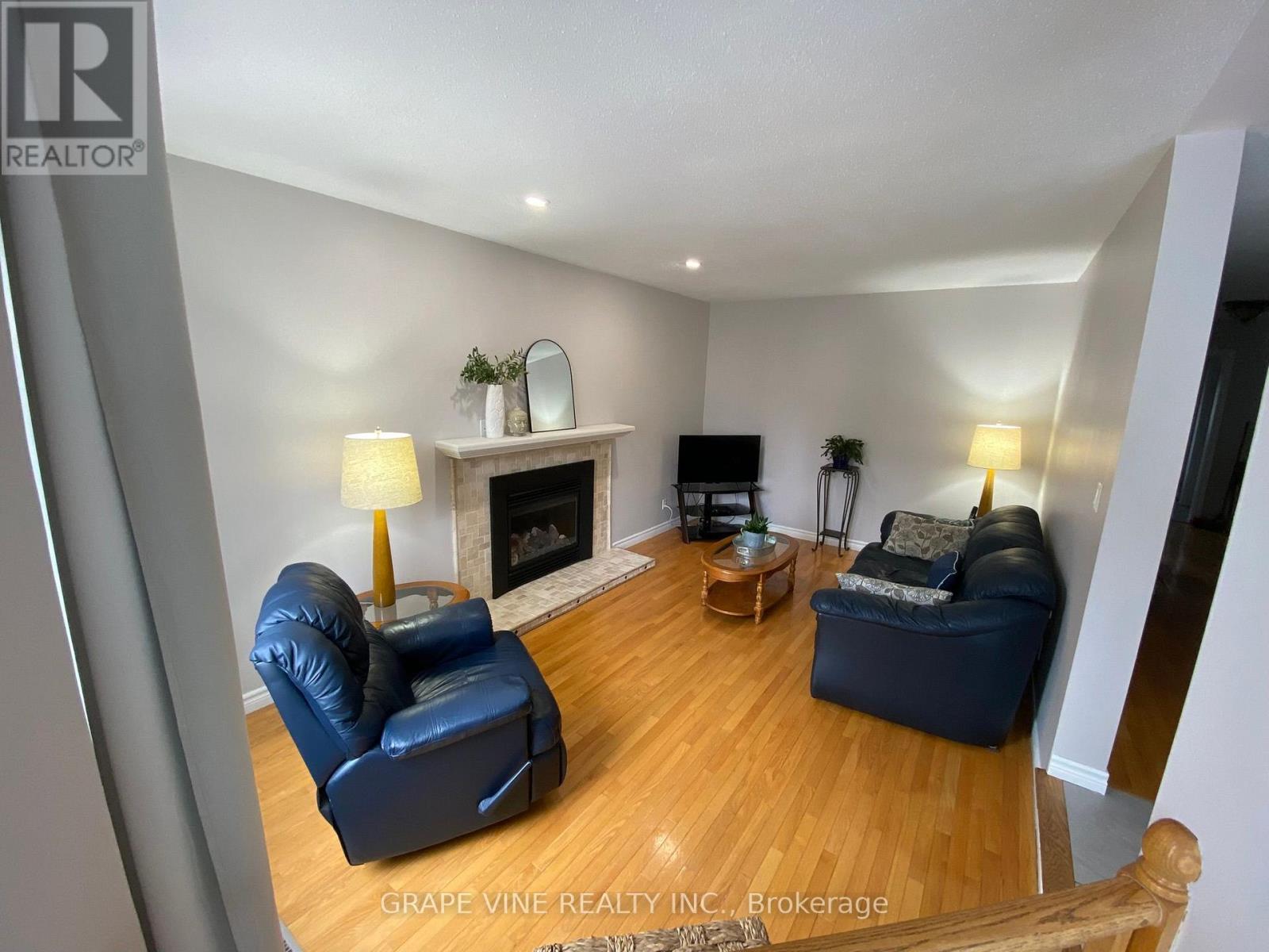 1715 CARA CRESCENT - 14