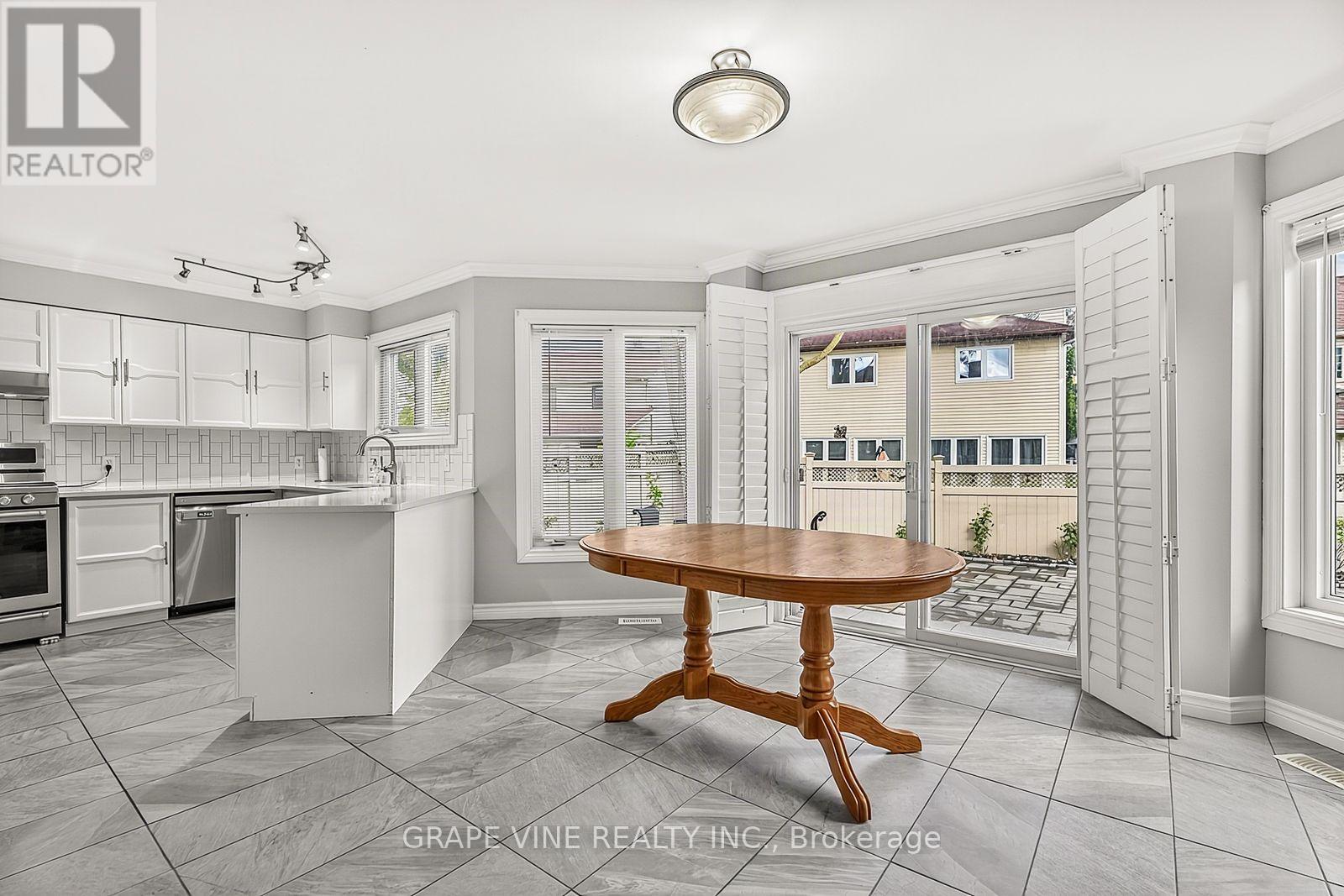 1715 CARA CRESCENT - 18