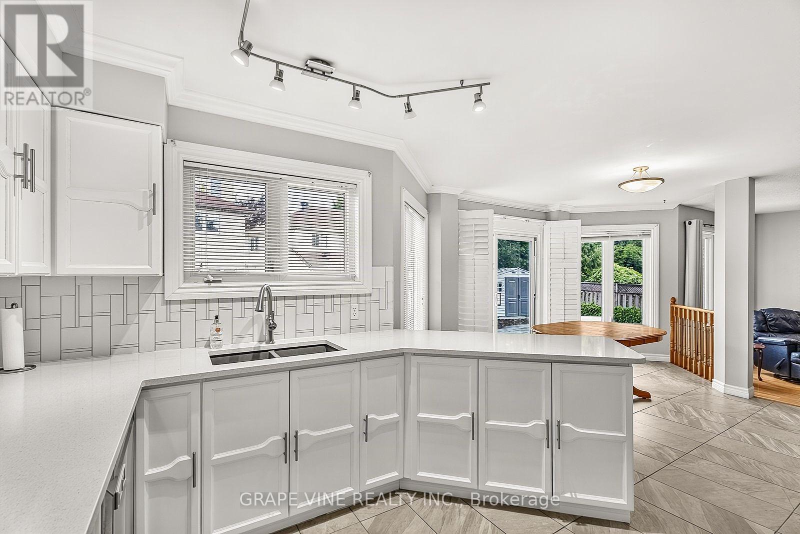 1715 CARA CRESCENT - Image 20