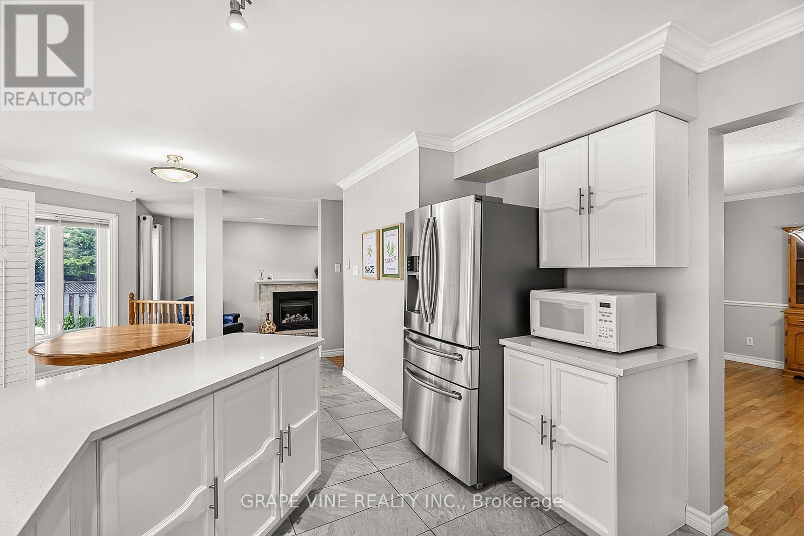 1715 CARA CRESCENT - 22