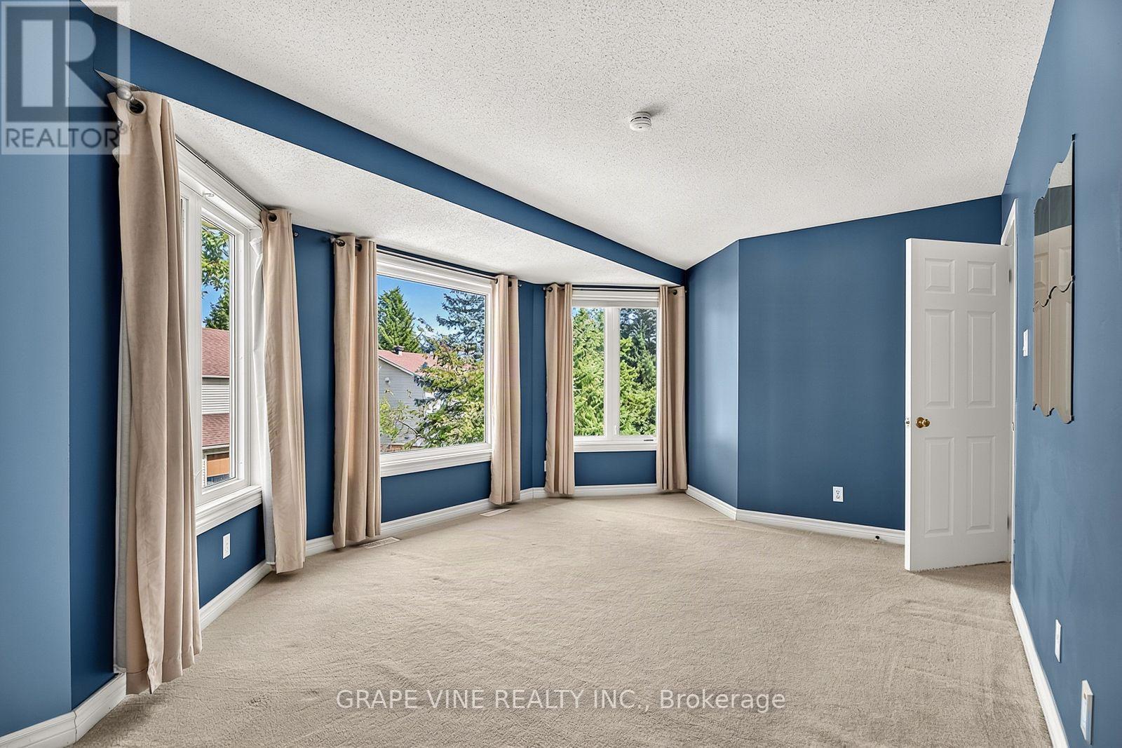 1715 CARA CRESCENT - 31