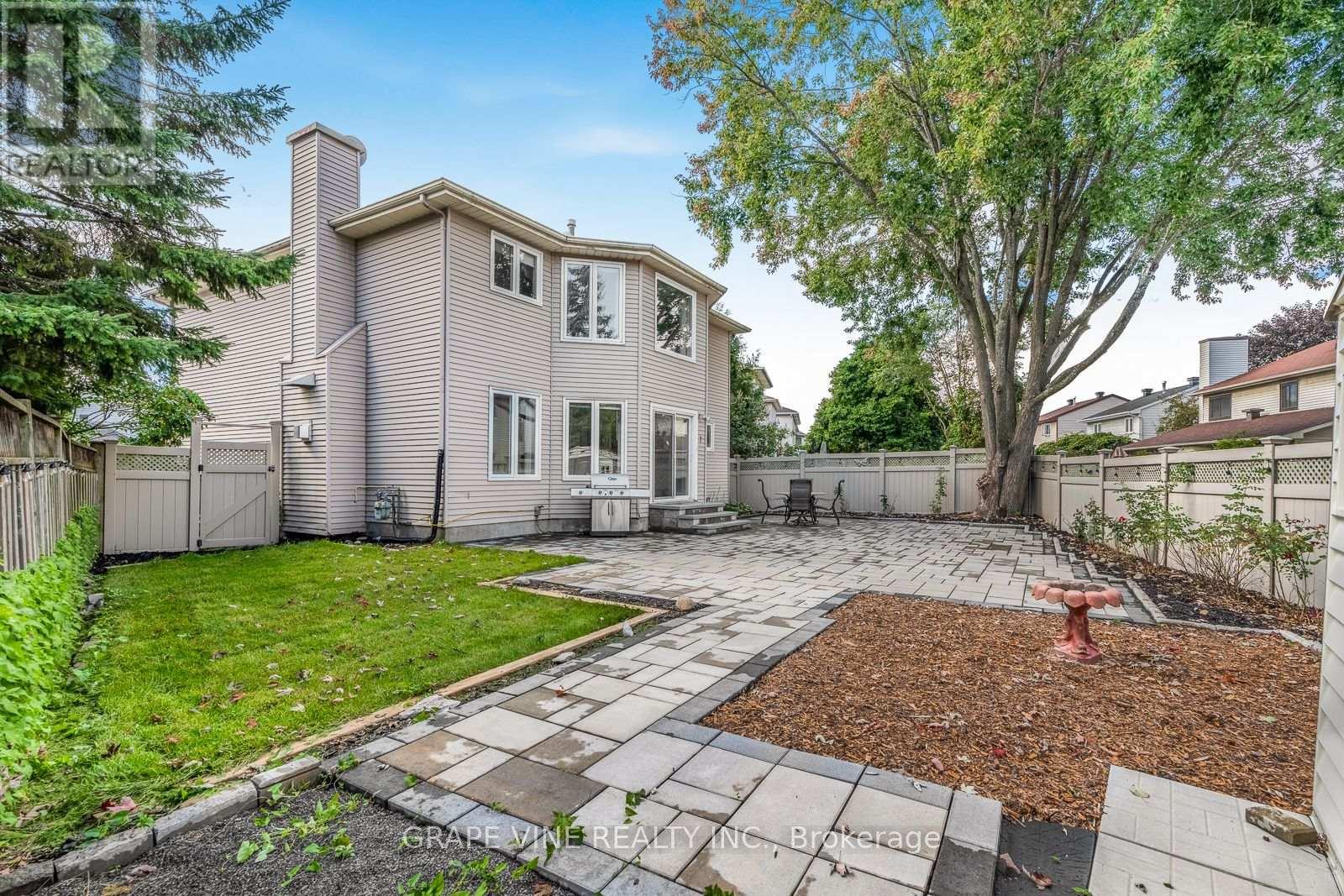 1715 CARA CRESCENT - 49