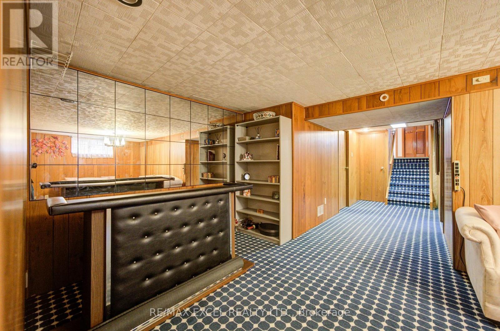 81 AMANDA DRIVE - Image 39