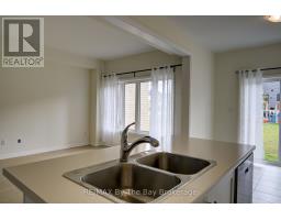 73 Federica Crescent, Wasaga Beach, ON L9Z0N5 Photo 20