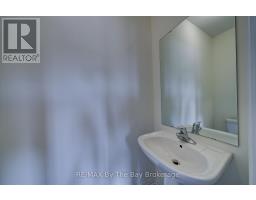 73 Federica Crescent, Wasaga Beach, ON L9Z0N5 Photo 7