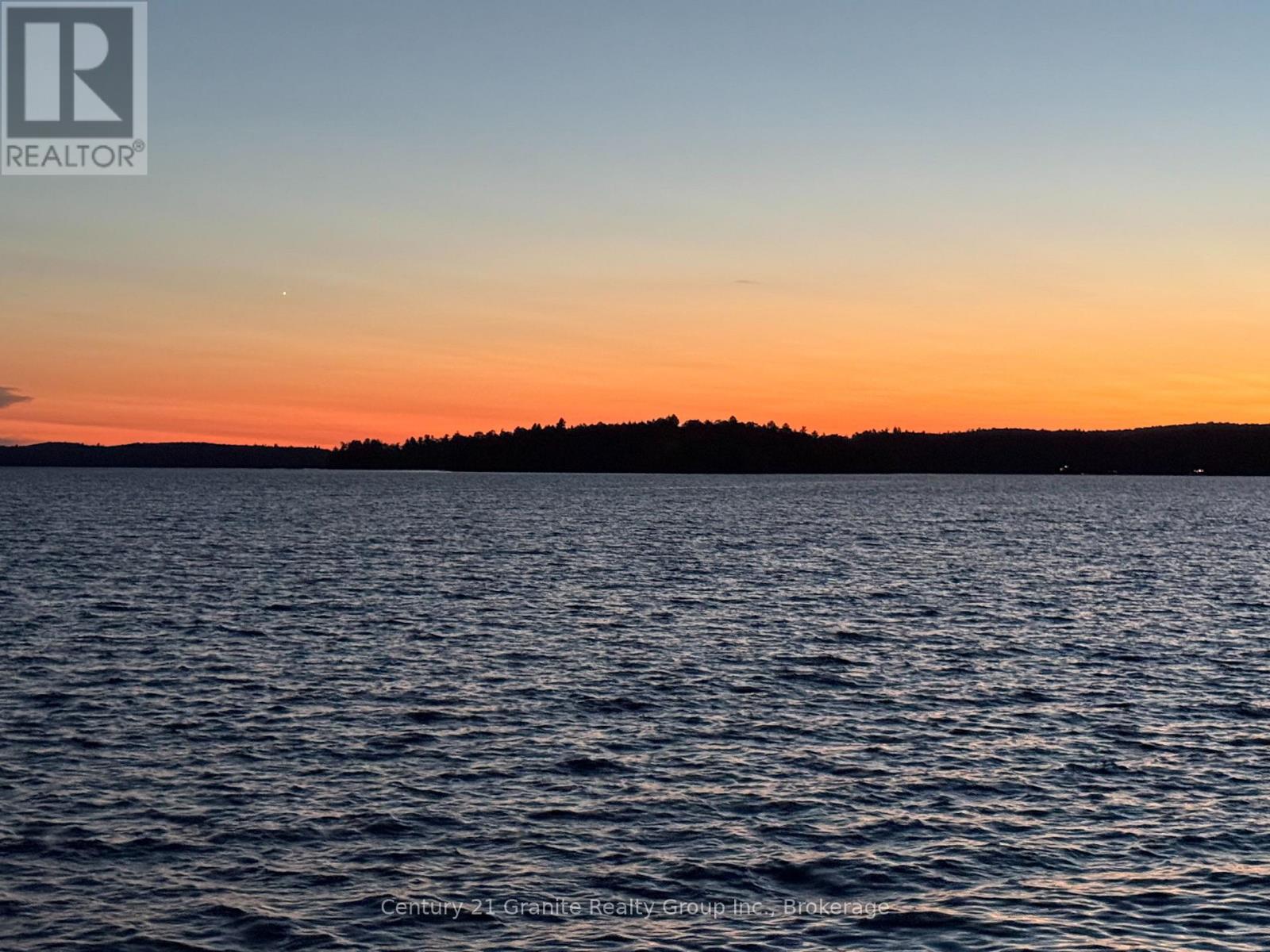 4943 KENNISIS LAKE ROAD DRIVE - Image 33