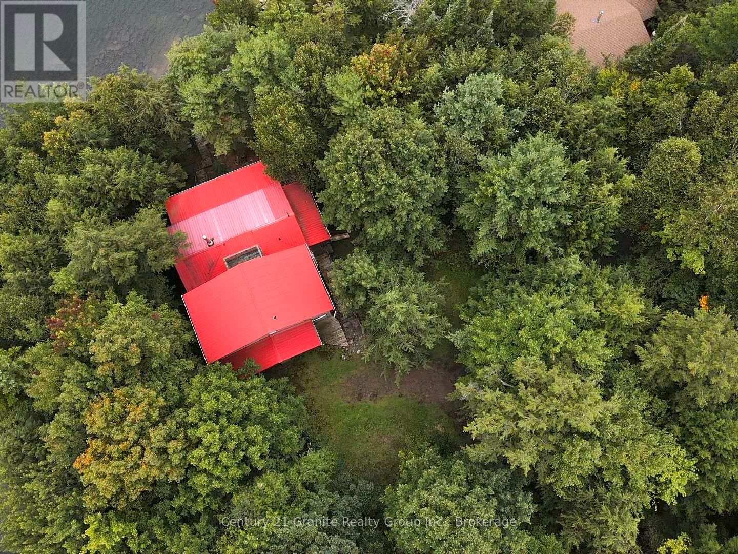 4943 KENNISIS LAKE ROAD DRIVE - 35