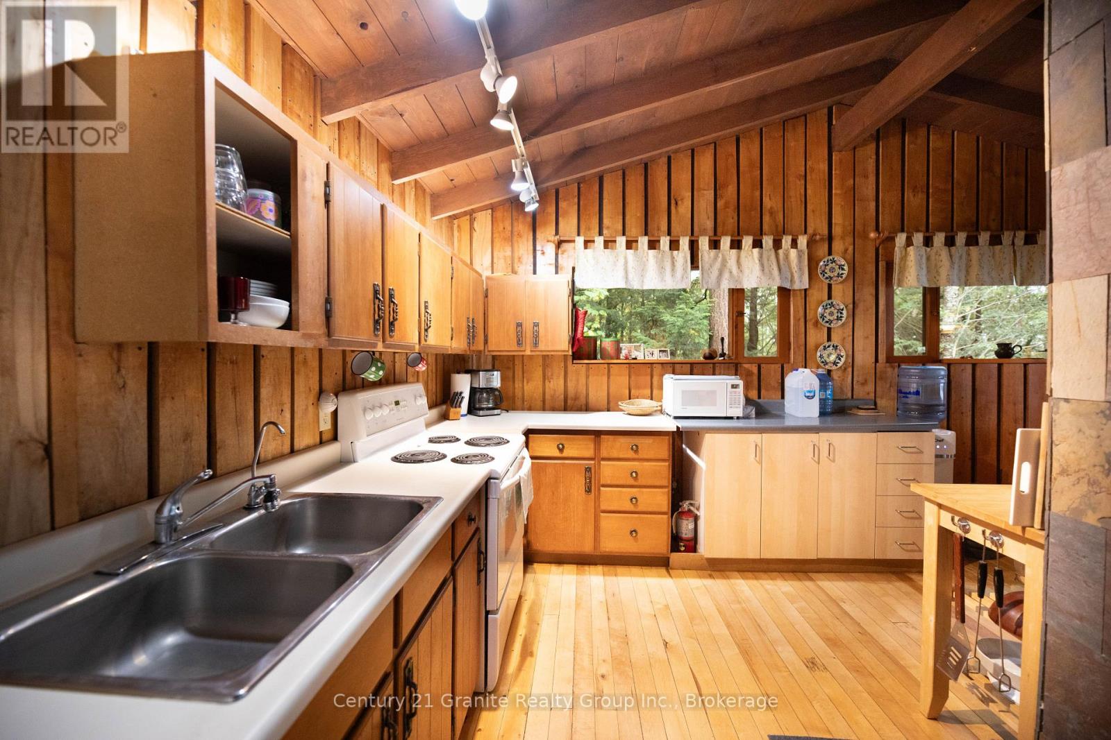4943 KENNISIS LAKE ROAD DRIVE - 8