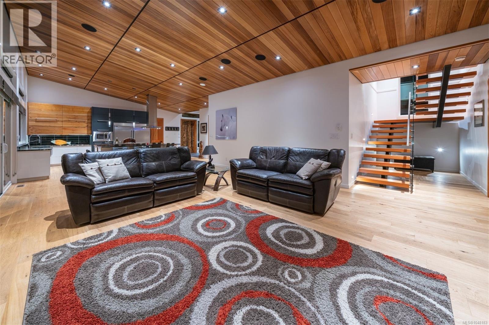 3875 Discovery Dr - 13