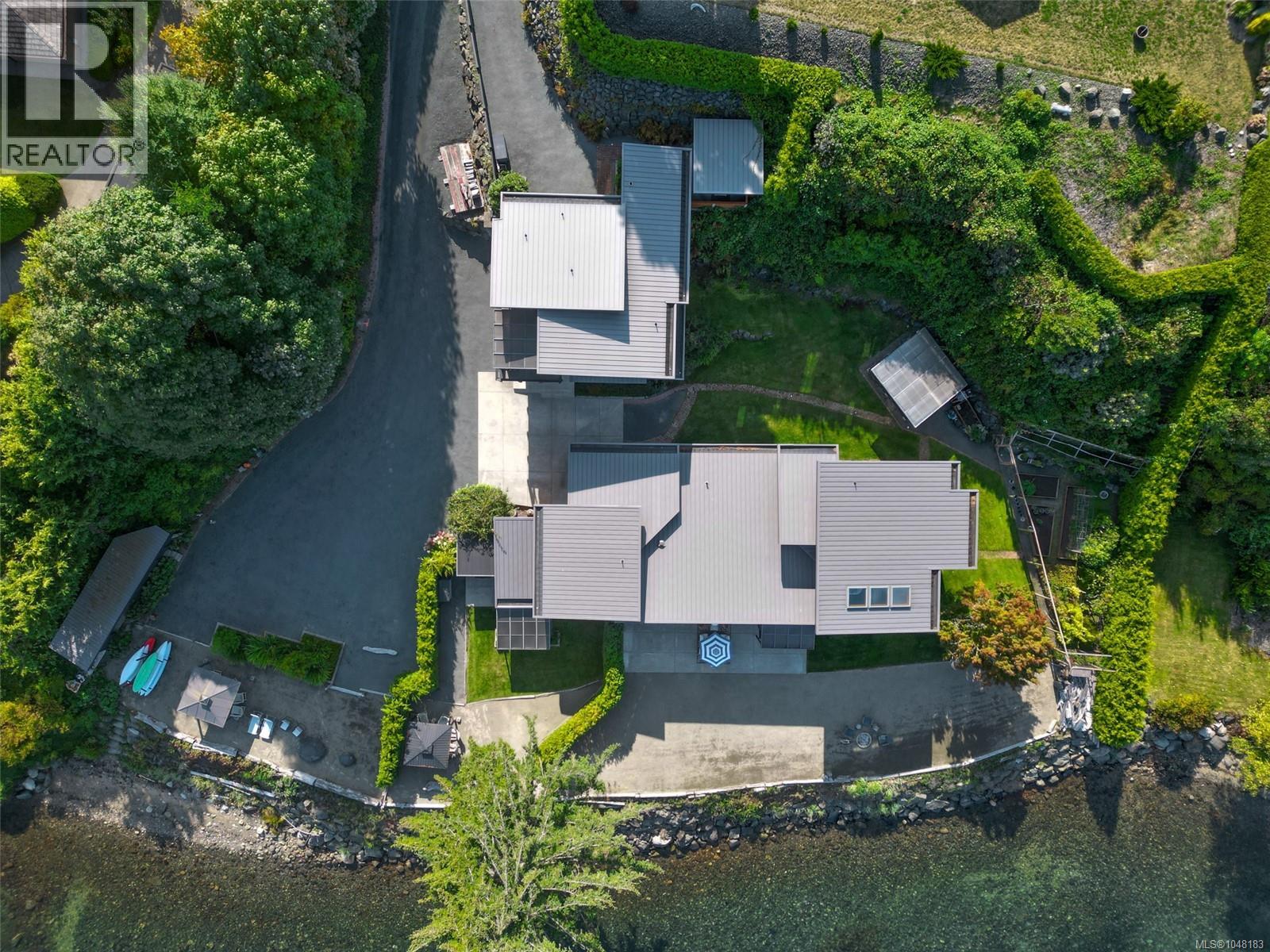 3875 Discovery Dr - 57