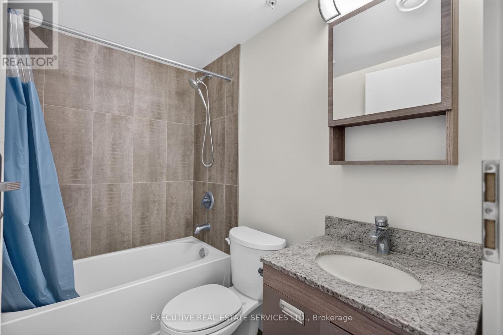 #509 257 HEMLOCK STREET - 27