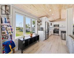 402 South Coast Drive, Haldimand, ON N0A1L0 Photo 13