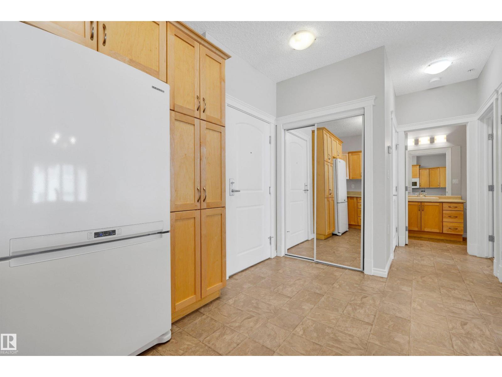 #215 9820 165 ST NW - 3