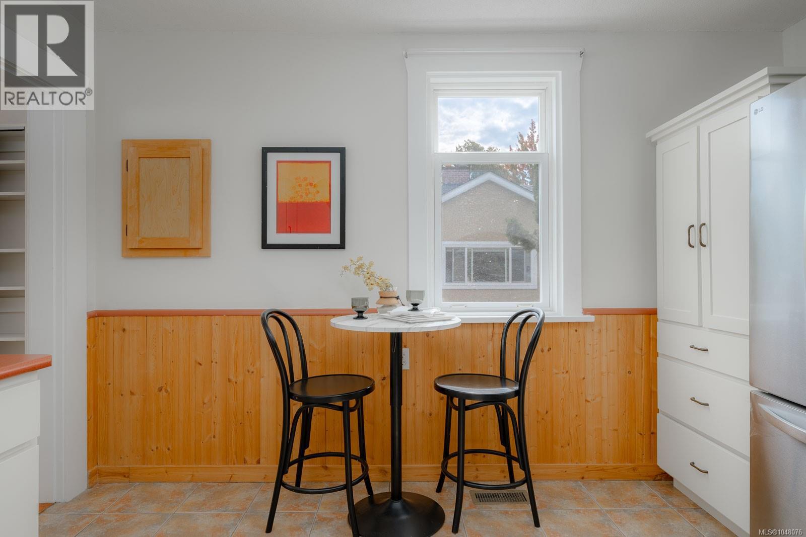350 Vincent Ave - 24