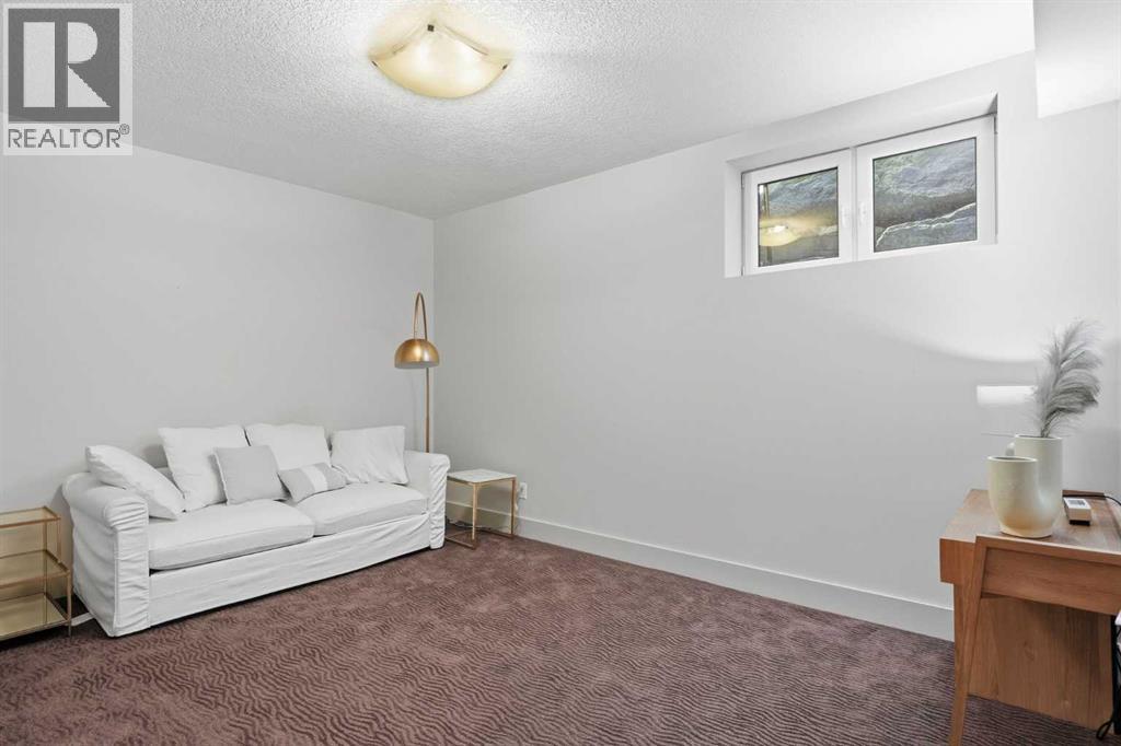 19 Windsor Crescent SW - Image 26