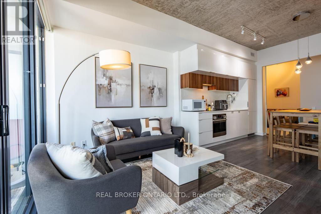 #1601 185 ROEHAMPTON AVENUE S - Image 7