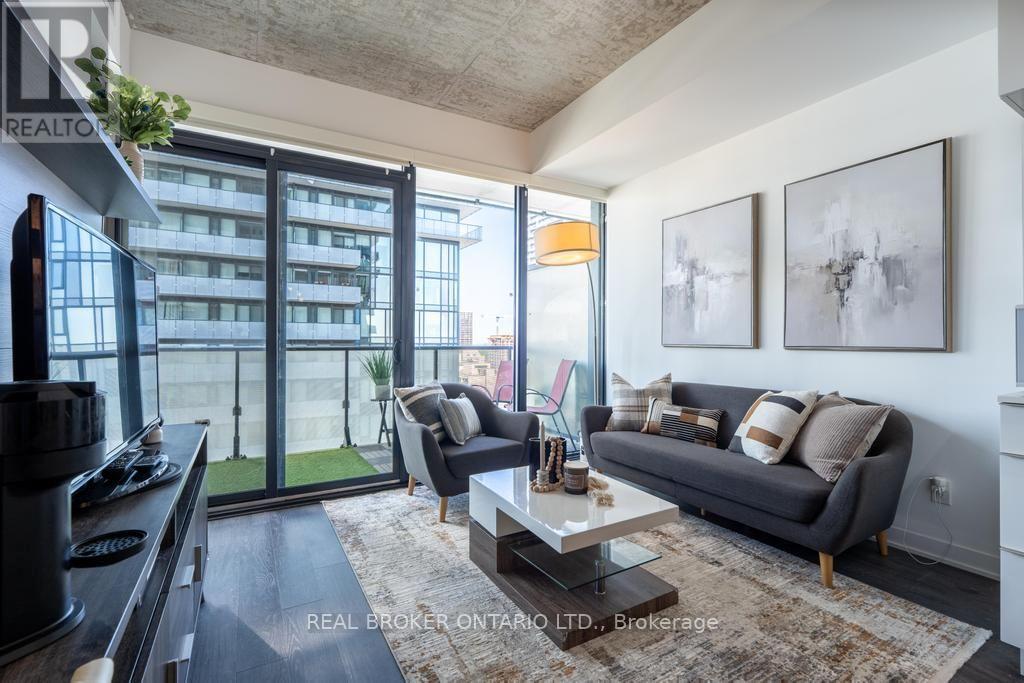#1601 185 ROEHAMPTON AVENUE S - Image 9