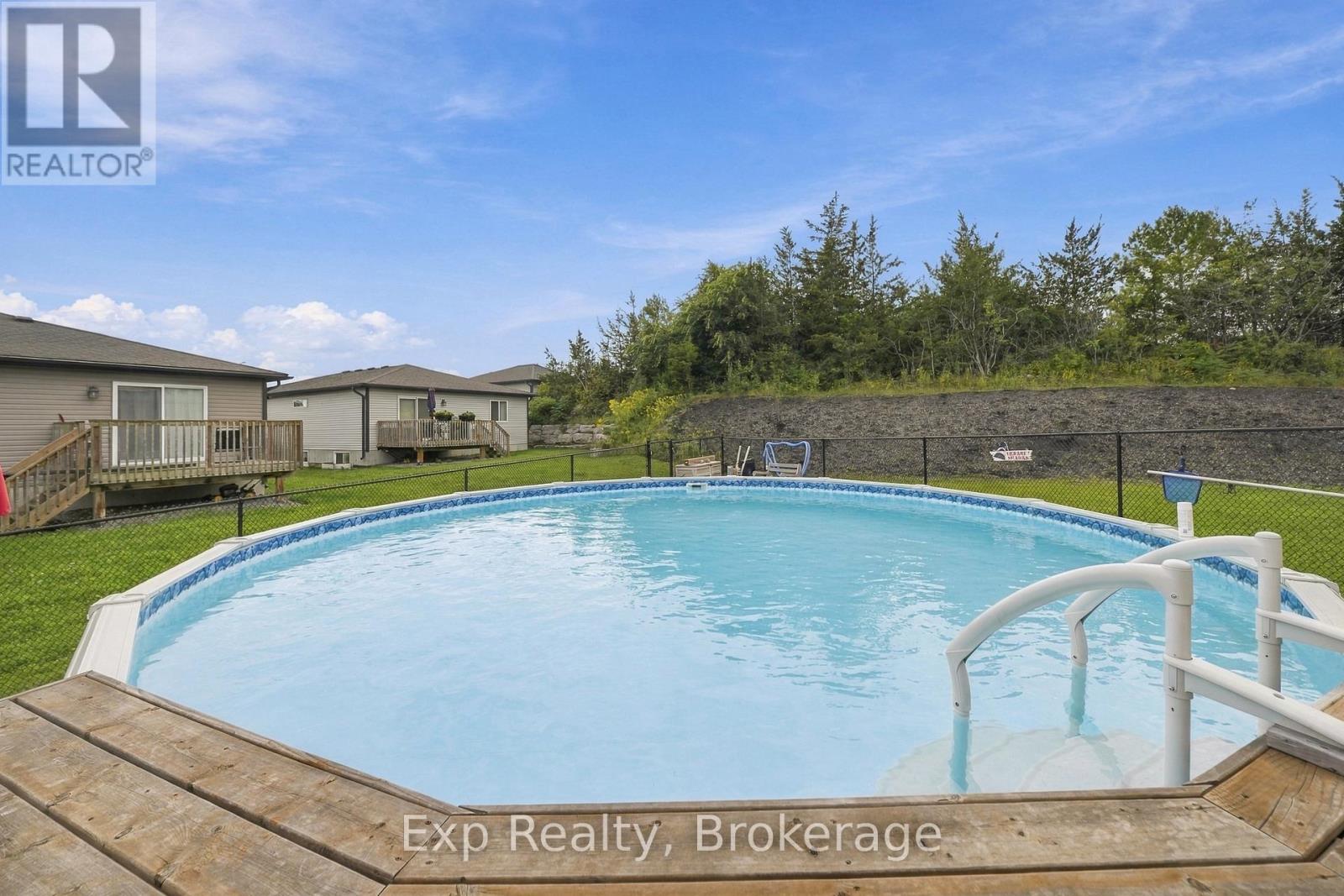 14 LEHTINEN CRESCENT - Image 25