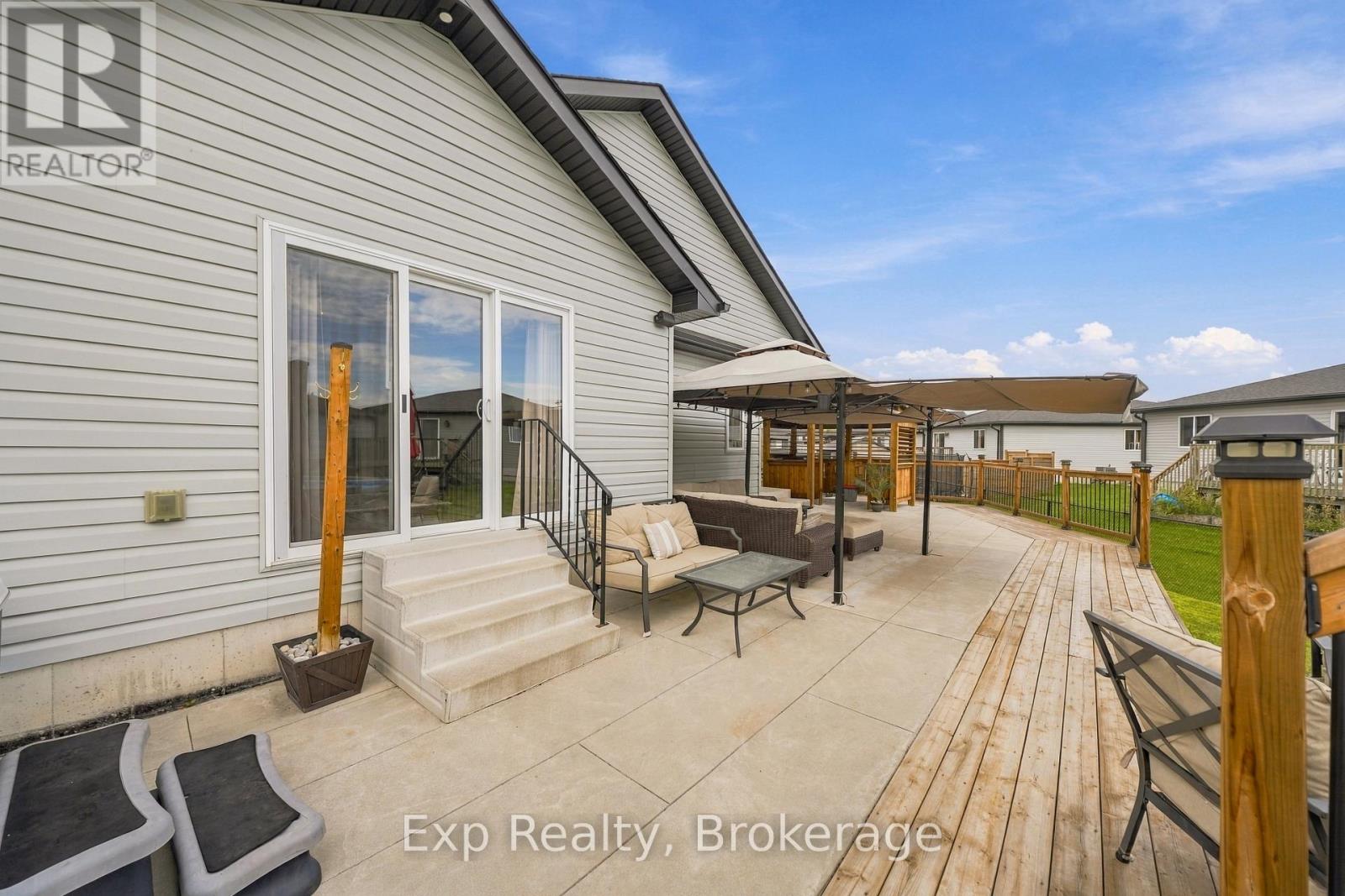 14 LEHTINEN CRESCENT - Image 28