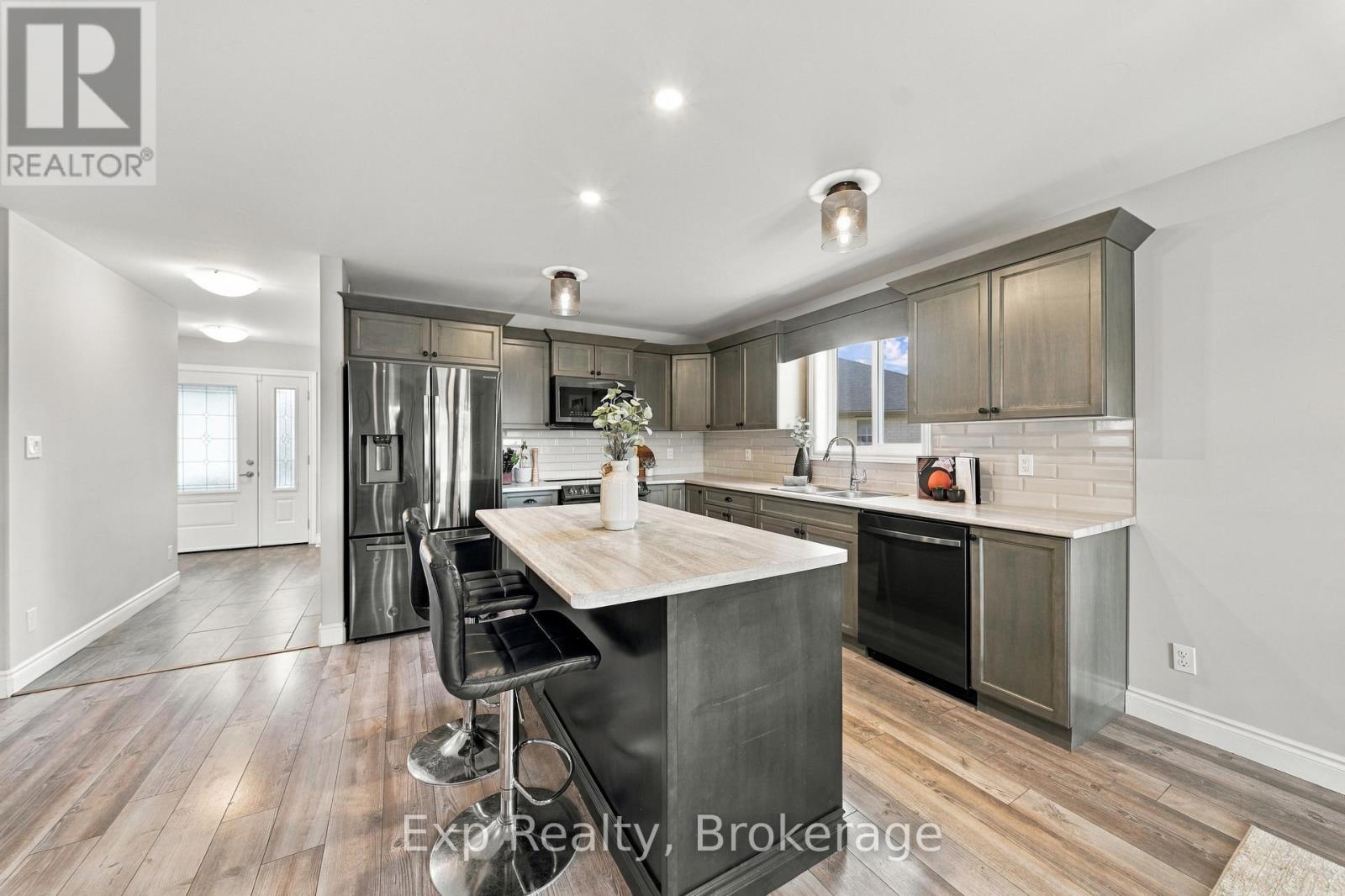 14 LEHTINEN CRESCENT - Image 6