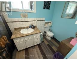 50 Victoria Avenue, Cochrane, ON P0L1C0 Photo 26