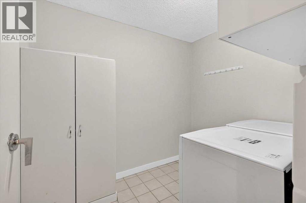#214 723 57 Avenue SW - 40