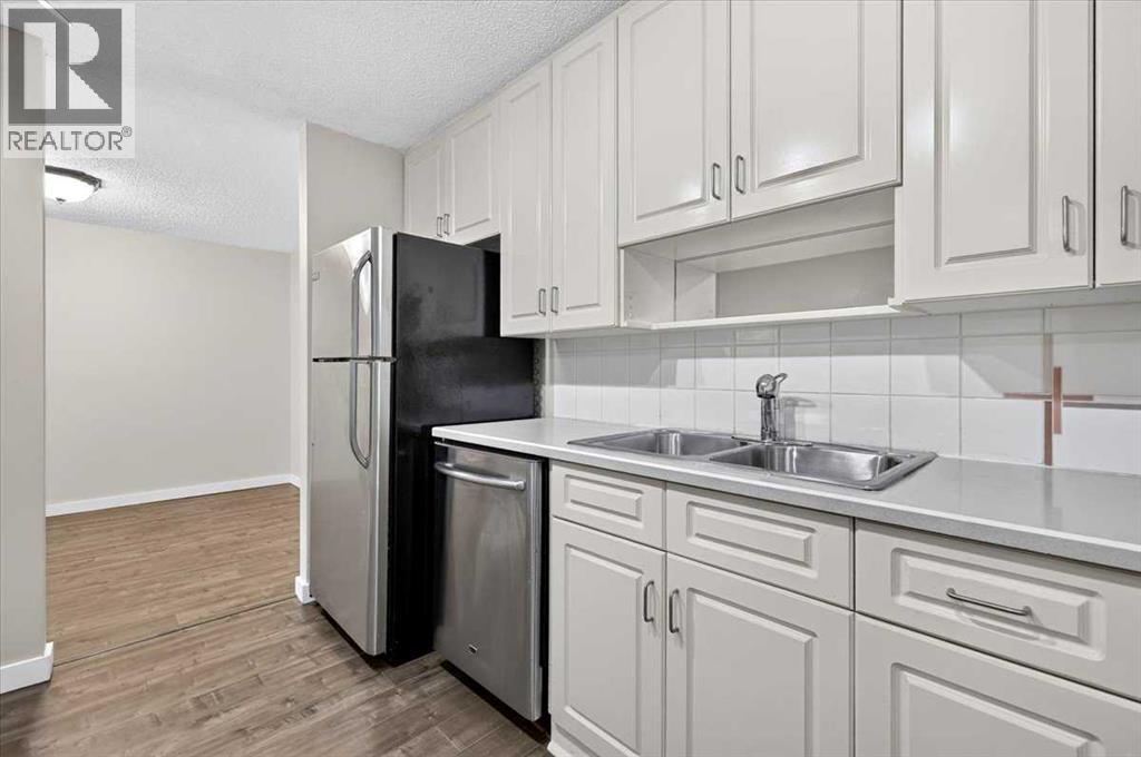 #214 723 57 Avenue SW - 26