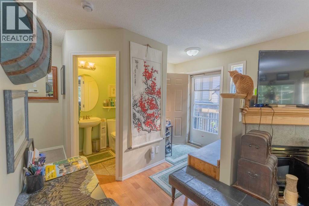 #2 827 Wilson Way - Image 10