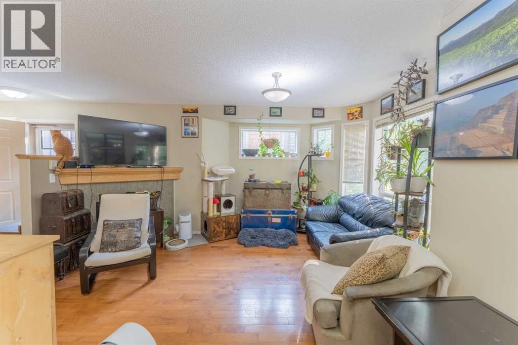 #2 827 Wilson Way - Image 11