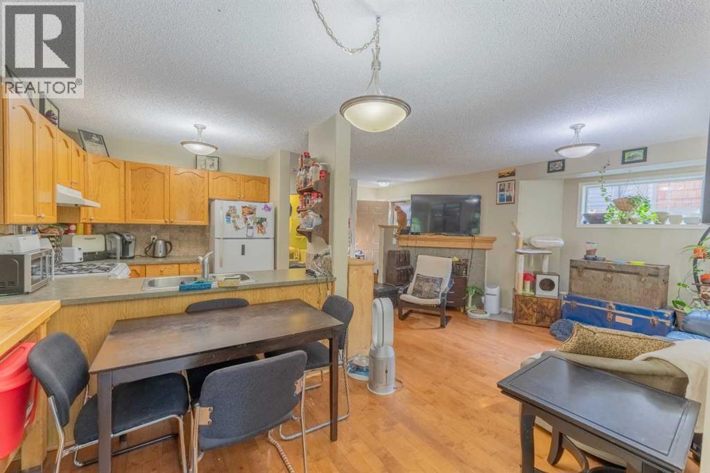 #2 827 Wilson Way - Image 13
