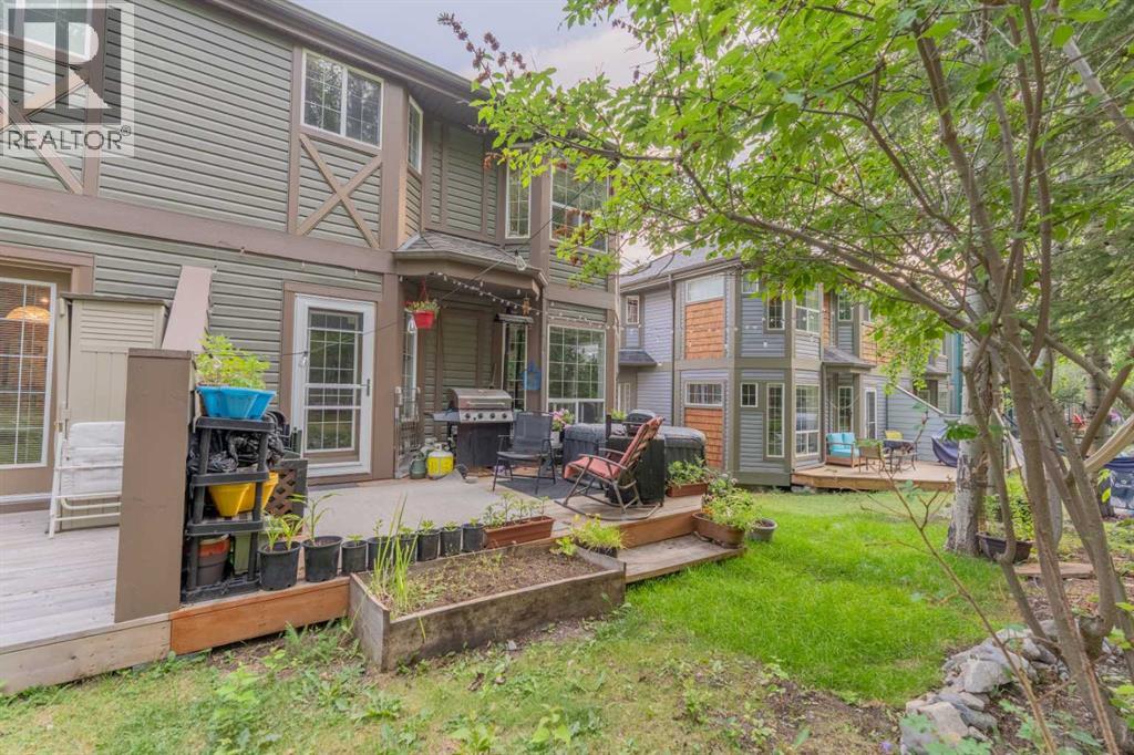 2, 827 Wilson Way, Canmore — photo 2