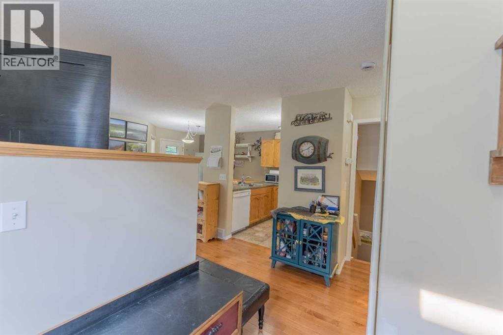 #2 827 Wilson Way - Image 20