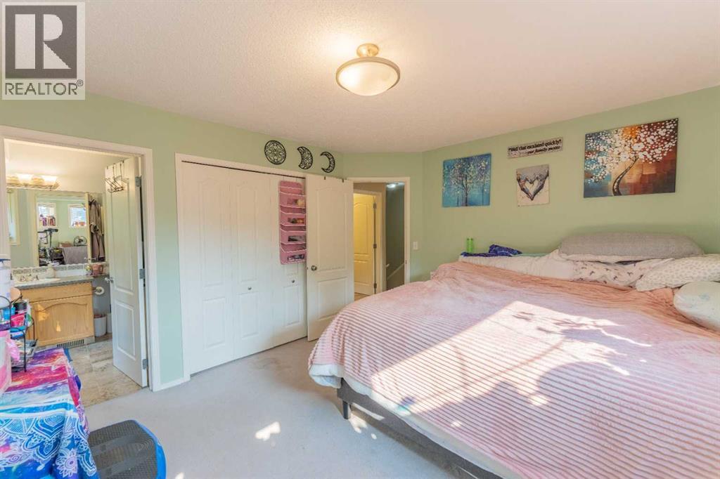 #2 827 Wilson Way - Image 25