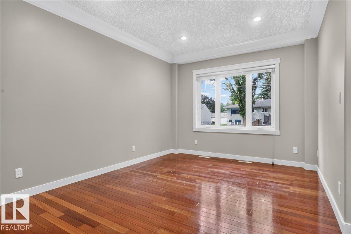 7947 79 AV NW - Image 10